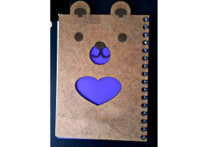 Mẫu bìa sách CNC hình con gấu cực đáng yêu