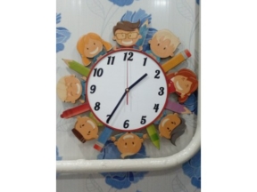 Mẫu đồng hồ trang trí phòng ngủ trẻ em đẹp