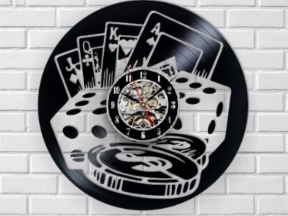 Thiết kế đồng hồ treo tường CNC hình casino cực sang chảnh